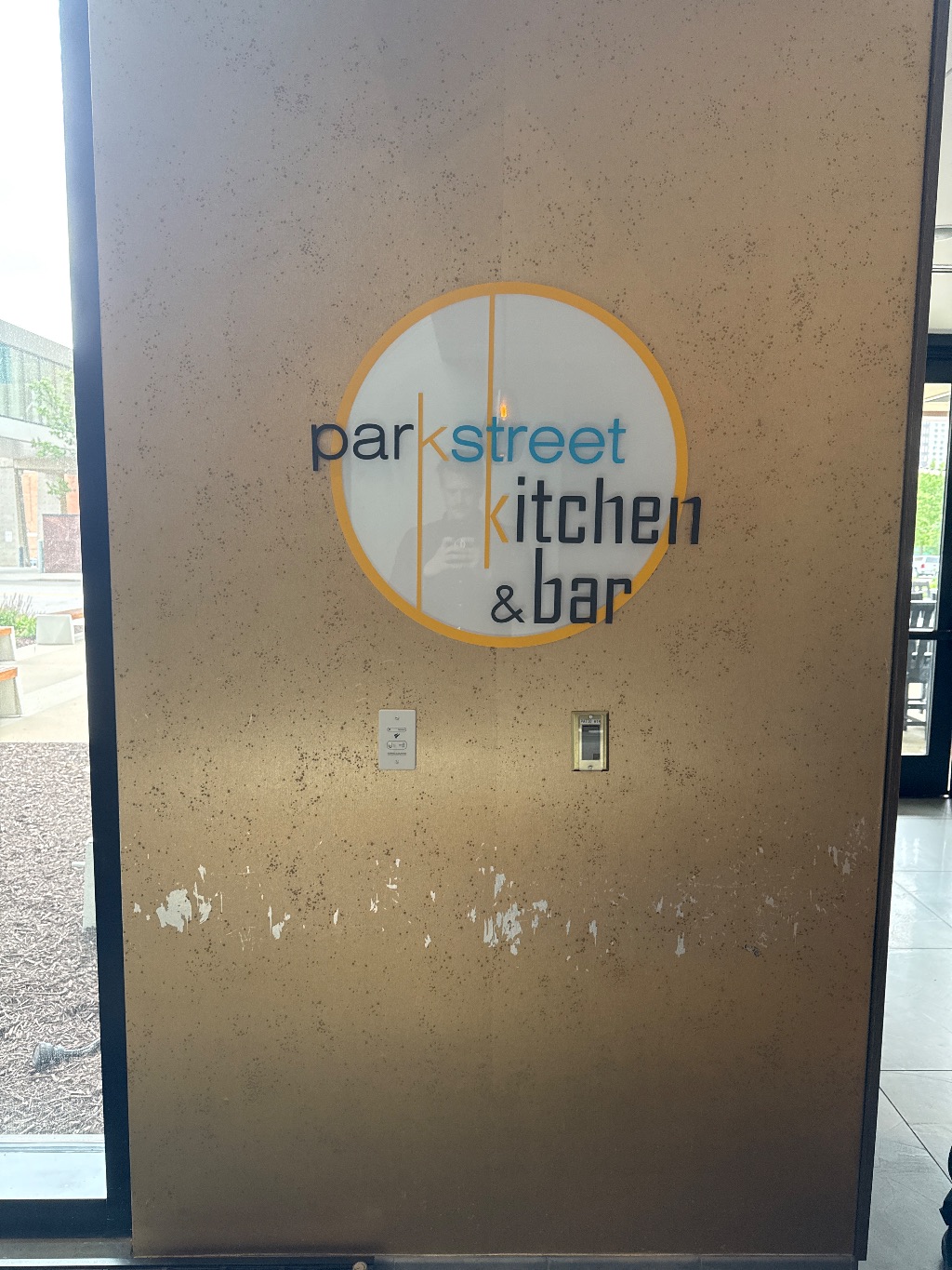 Park street kitchen Bar storefront